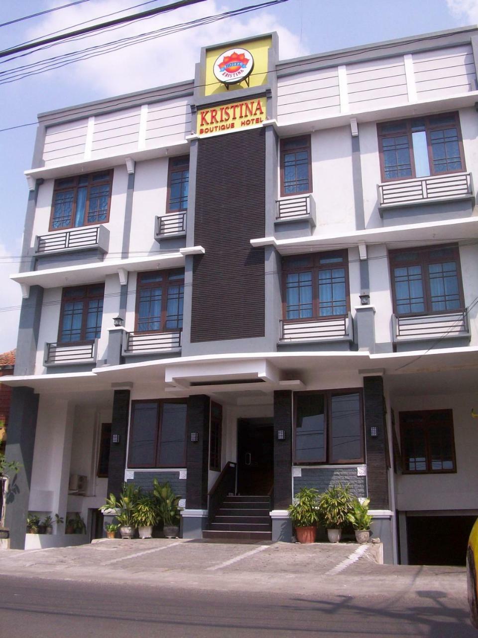 Hotel Kristina Malioboro Yogyakarta Exteriör bild