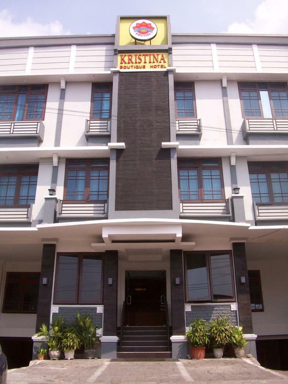 Hotel Kristina Malioboro Yogyakarta Exteriör bild